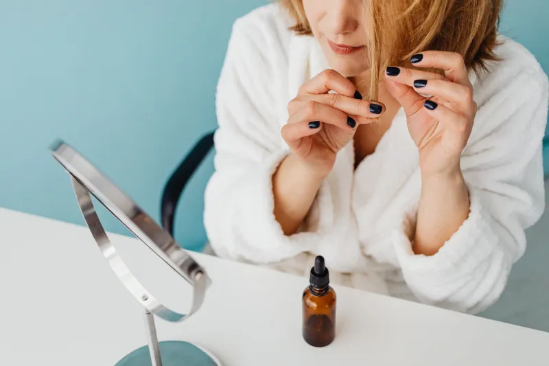 El secreto de las noches: los rituales de belleza que practican las mujeres de la élite española